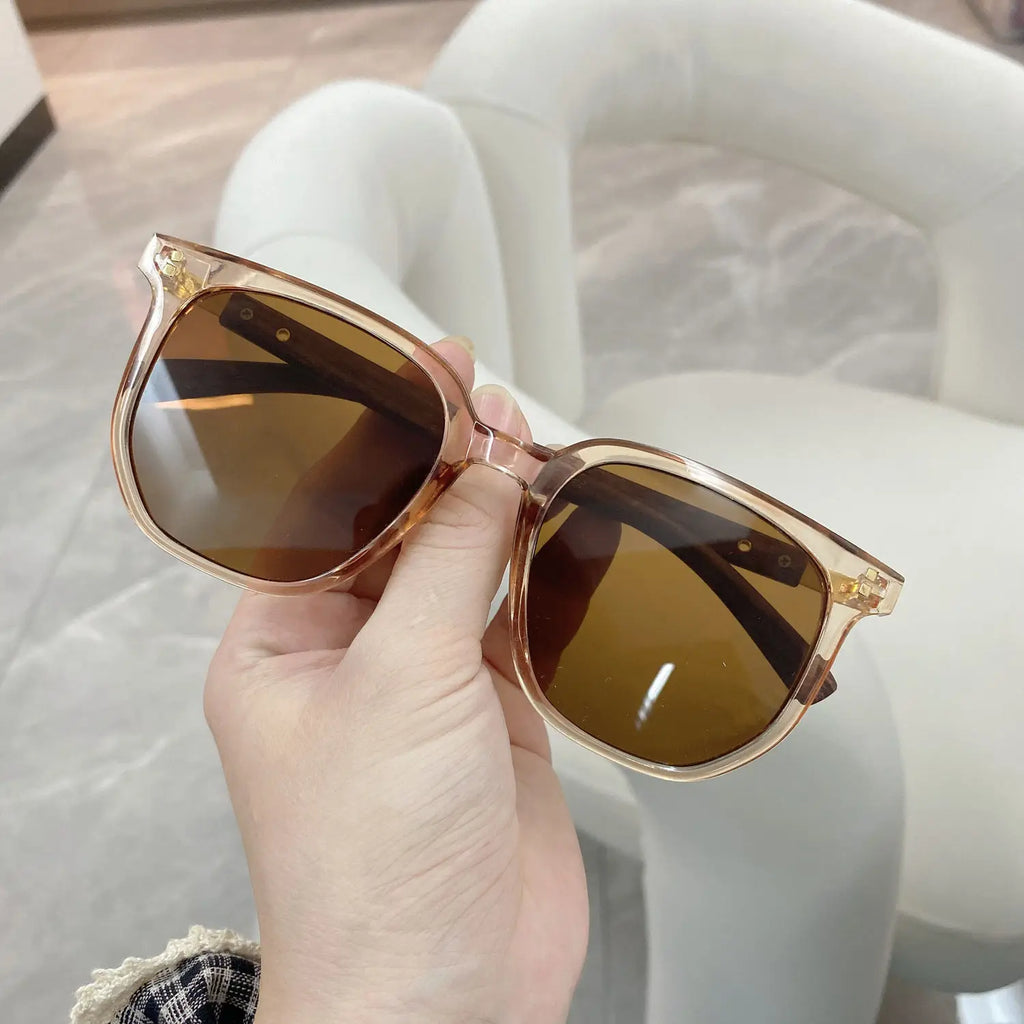 Vintage Square Frame Sunglasses UV 400 Protection Eyepeice