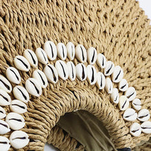 Load image into Gallery viewer, New Creative Shell Moon Straw Bag 