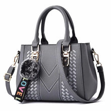 Load image into Gallery viewer, Embroidery Messenger Bags Women Leather Handbags 