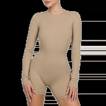 Load image into Gallery viewer, Backless Long Sleeve Romper