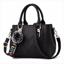 Load image into Gallery viewer, Embroidery Messenger Bags Women Leather Handbags 